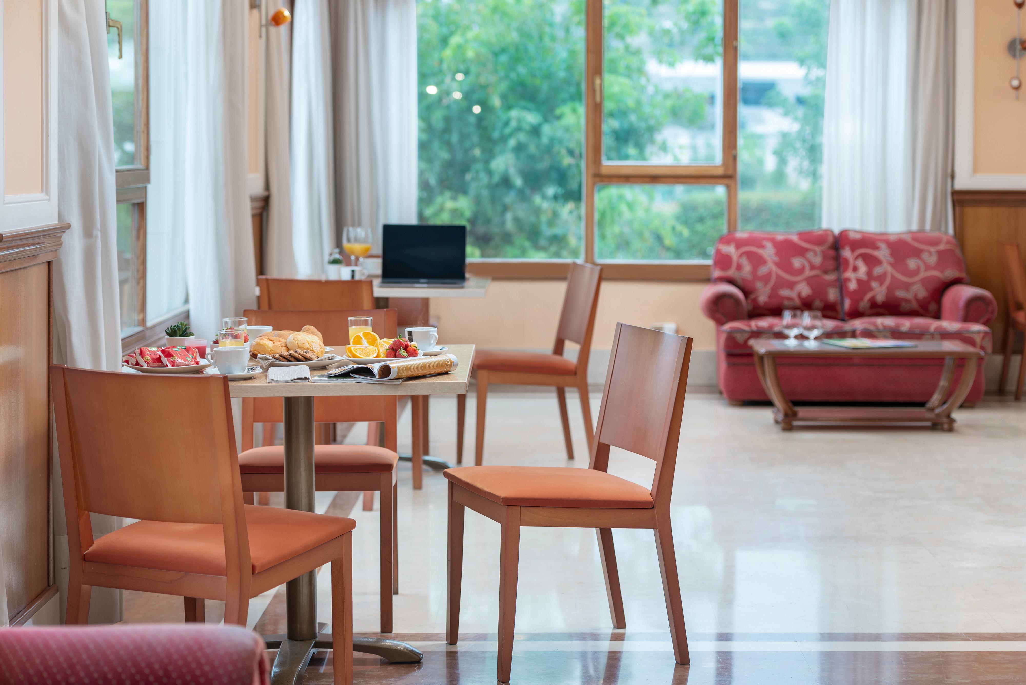 Tryp Bilbao Sondika Hotel Eksteriør billede