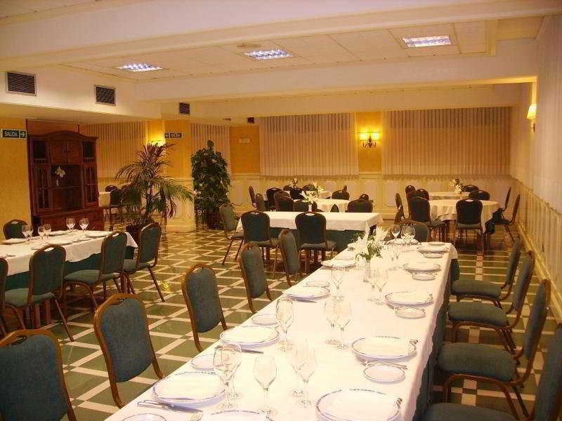 Tryp Bilbao Sondika Hotel Restaurant billede
