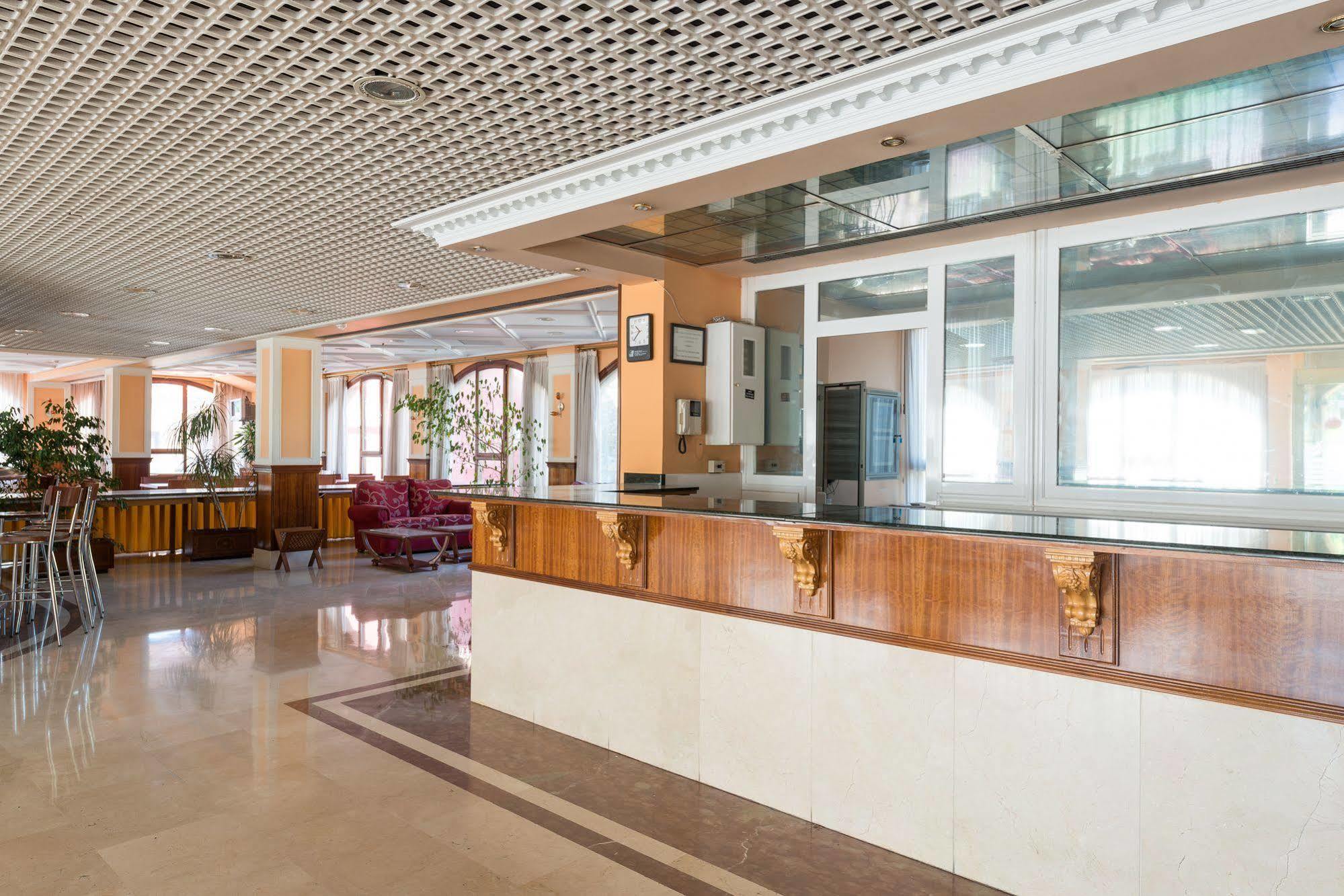 Tryp Bilbao Sondika Hotel Eksteriør billede