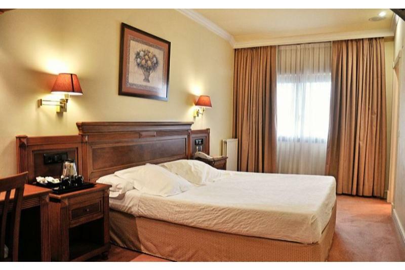 Tryp Bilbao Sondika Hotel Eksteriør billede